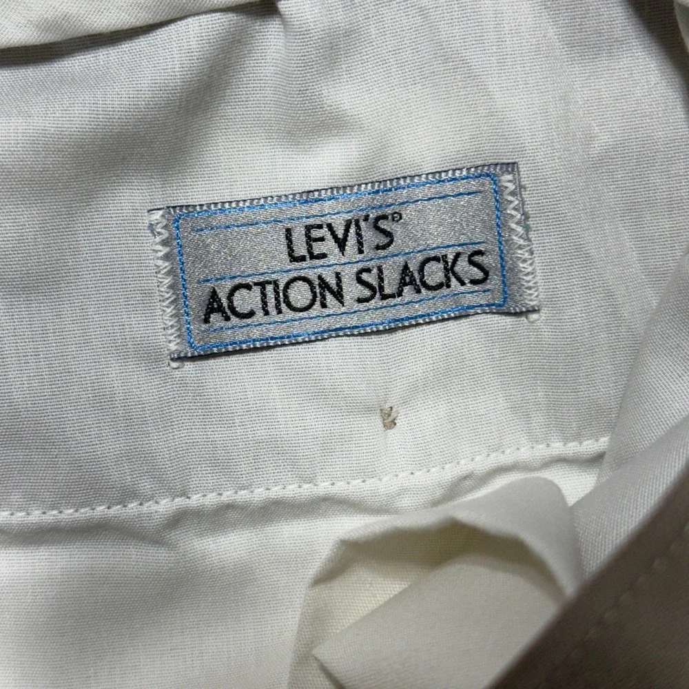 Levi's Action Slacks Pants Mens 40x30 Tan - Picture 11 of 12
